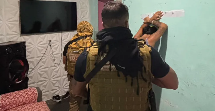 Polícia Civil cumpre 21 mandados de prisão e bloqueia R$ 15 milhões de organização criminosa na Paraíba