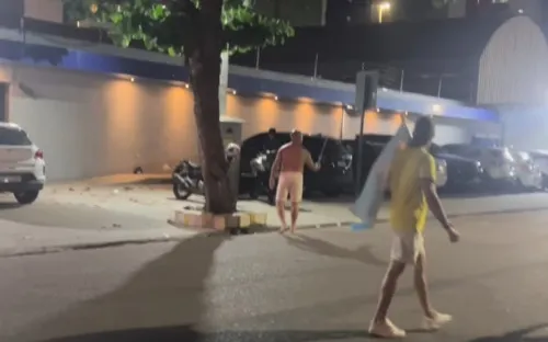 Homem aparece com facão em avenida de João Pessoa, e populares relatam ameaças a casal