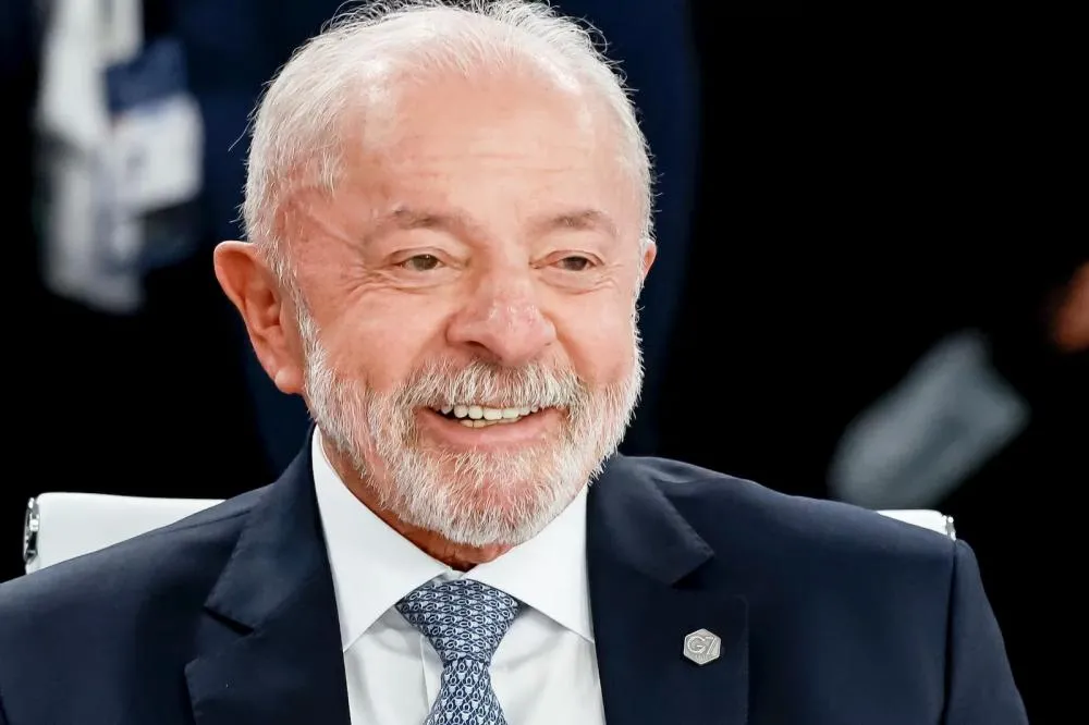 Justiça manda governo Lula suspender anúncios pagos sobre fim da escala 6×1
